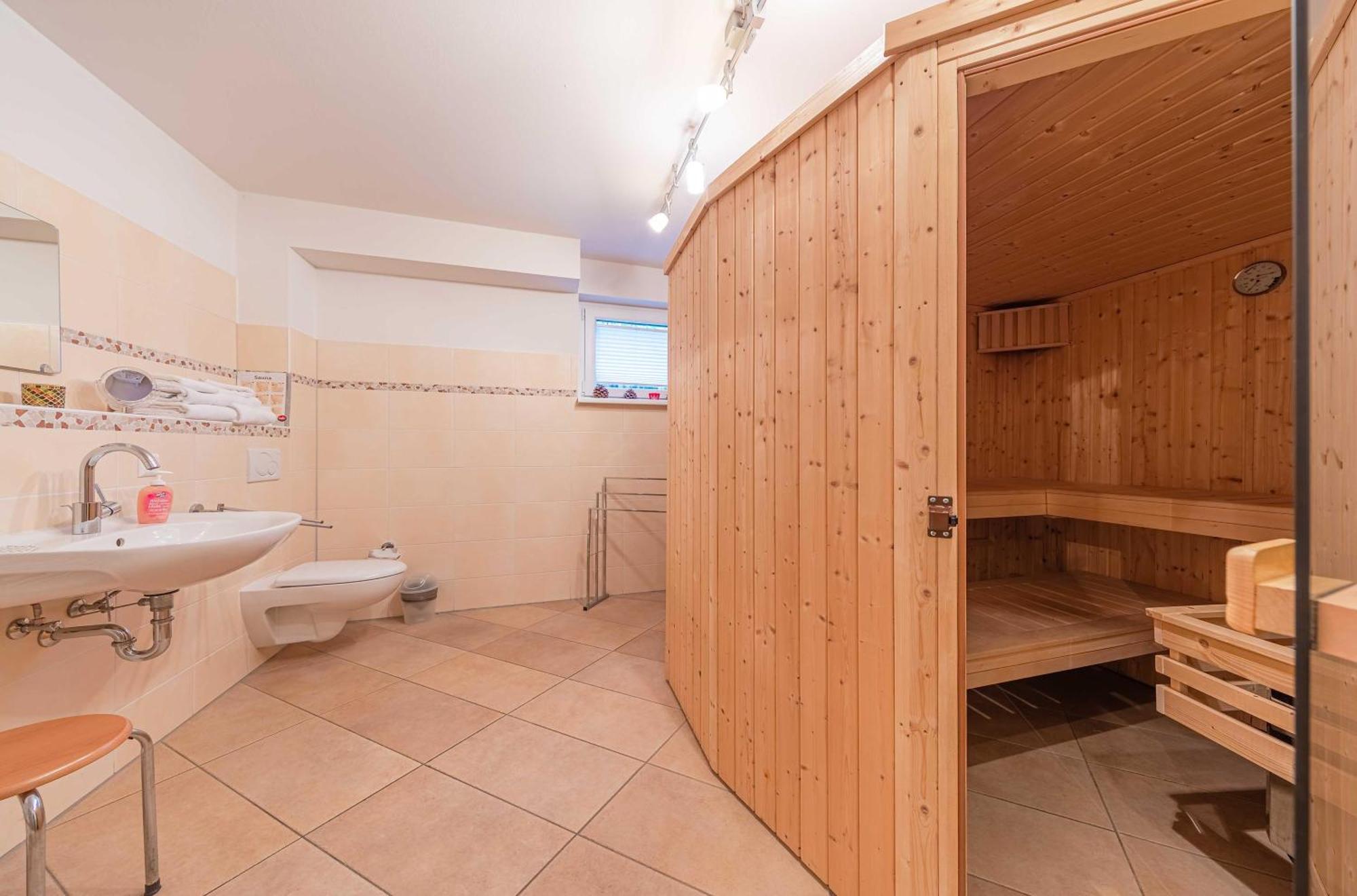 Havelquelle mit Sauna und Garten Kratzeburg Exterior foto